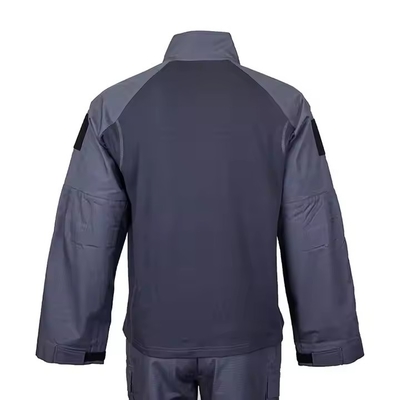 Wielo-kieszonkowy tactical suit z zamkiem w ciemno niebieskim kolorze z dostosowanym logo