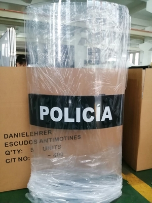 Tarcza przeciwdziałająca zamieszkom Przejrzysty policjant z polikarbonatu Tarcza przeciwdziałająca zamieszkom